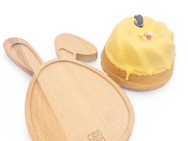 Paasplankje met tulband cake